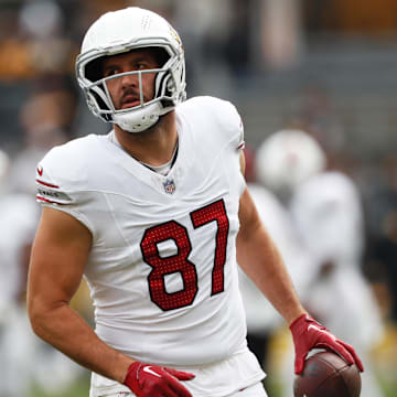 Dec 3, 2023; Pittsburgh, Pennsylvania, USA;  Arizona Cardinals tight end Geoff Swaim (87) warms up before the game against the Pittsburgh Steelers at Acrisure Stadium. Mandatory Credit: Charles LeClaire-Imagn Images