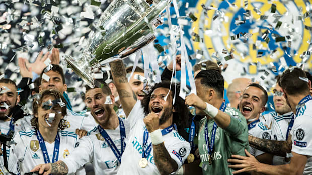 Real Madrid players celebrate after winning the UEFA Champions League in 2018