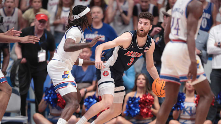 Arizona Wildcats guard Anthony Dell'orso (3)