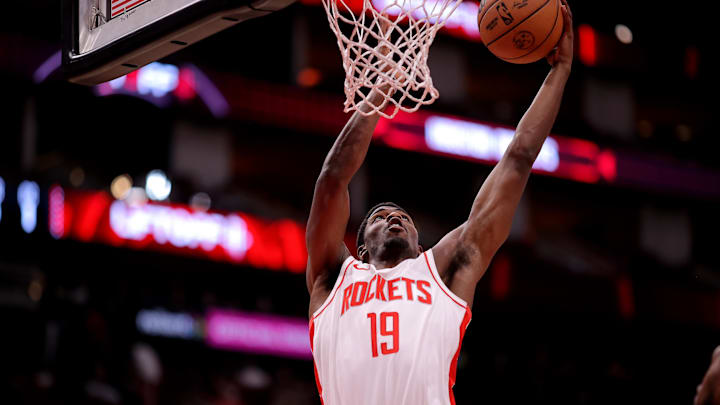 Oct 15, 2024; Houston, Texas, USA; Houston Rockets guard Nate Williams (19) dunks against the New Orleans Pelicans during the fourth quarter at Toyota Center. Mandatory Credit: Erik Williams-Imagn Images
Oct 15, 2024; Houston, Texas, USA; Houston Rockets guard Nate Williams (19) dunks against the New Orleans Pelicans during the fourth quarter at Toyota Center. Mandatory Credit: Erik Williams-Imagn Images