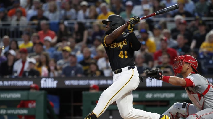 Pittsburgh Pirates right fielder Bryan De La Cruz (41) hits a three-run double against the Cincinnati Reds during the fifth inning at PNC Park. 