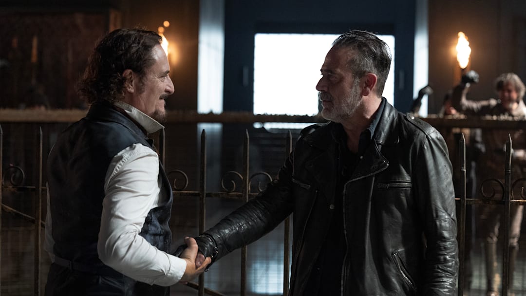 Jeffrey Dean Morgan as Negan, Kim Coates as The Bruegel - The Walking Dead: Dead City _ Season 2, Episode 4 - Photo Credit: Robert Clark/AMC
