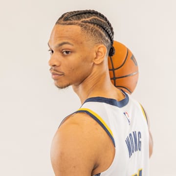 Oct 2, 2023; Indianapolis, IN, USA; Indiana Pacers guard Isaiah Wong (21) poses for a photo during the Indiana Pacers media day. Mandatory Credit: Trevor Ruszkowski-Imagn Images