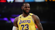 LeBron James firmó nuevo acuerdo con Lakers