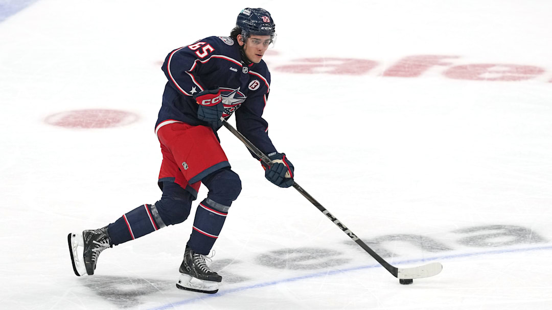 Blue Jackets center Luca del bel Belluz skates with the puck. Blue Jackets center Luca del bel Belluz skates with the puck.