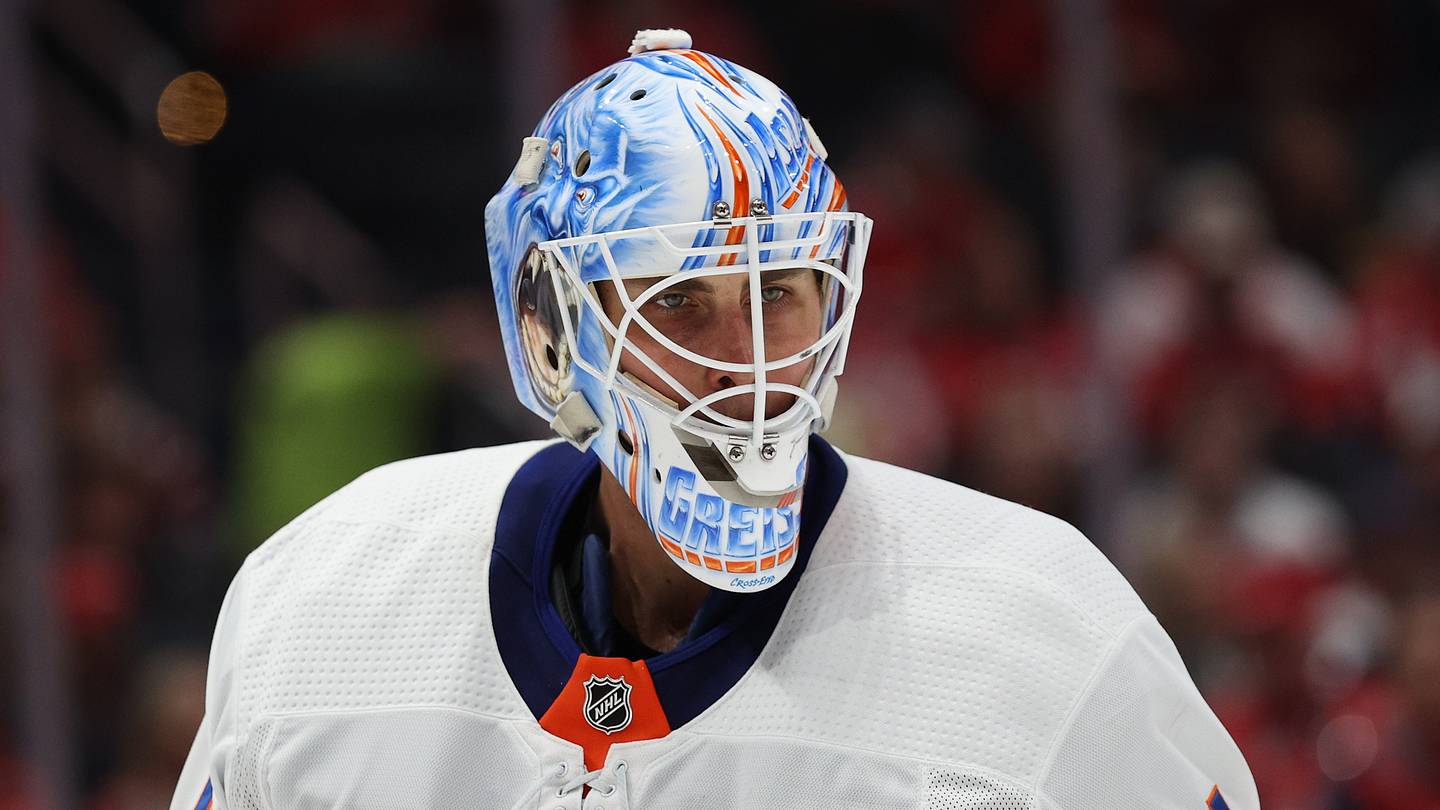 Former NY Islanders Goaltender Thomas Greiss Retires After 14 Seasons - Vimarsana News
