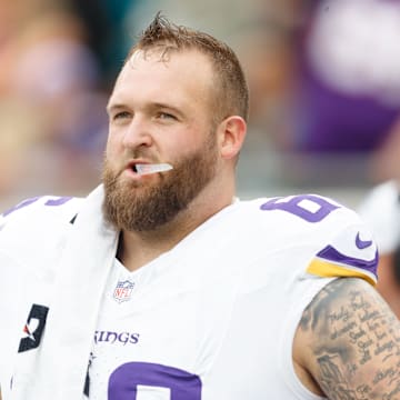 Minnesota Vikings guard Dalton Risner before the game against the Jacksonville Jaguars at EverBank Stadium in Jacksonville, Fla., on Nov. 10, 2024.