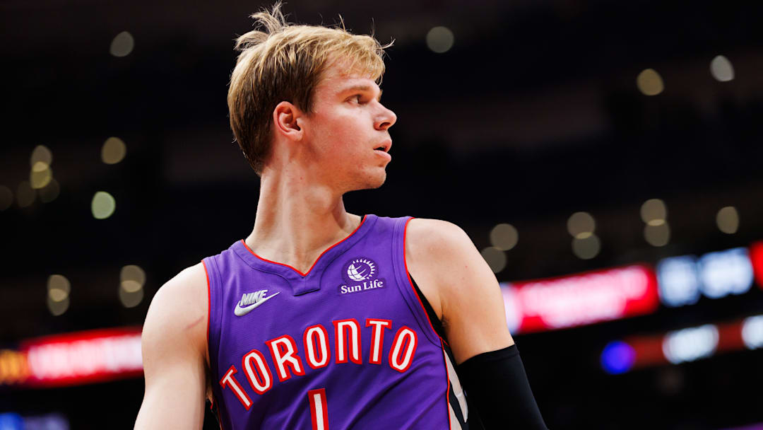 Cleveland Cavaliers v Toronto Raptors