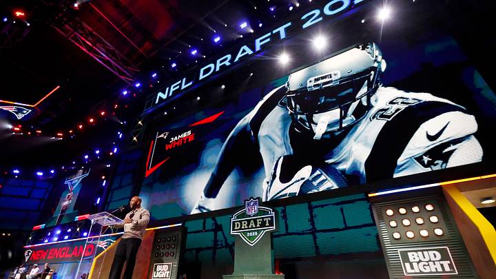 Former New England Patriots running back James White announces the team’s selection with the 95th overall pick during the round of the 2025 NFL Draft on Friday, April 25, 2025, at Lambeau Field in Green Bay, Wisconsin. The draft runs through April 26.
Tork Mason/USA TODAY NETWORK-Wisconsin