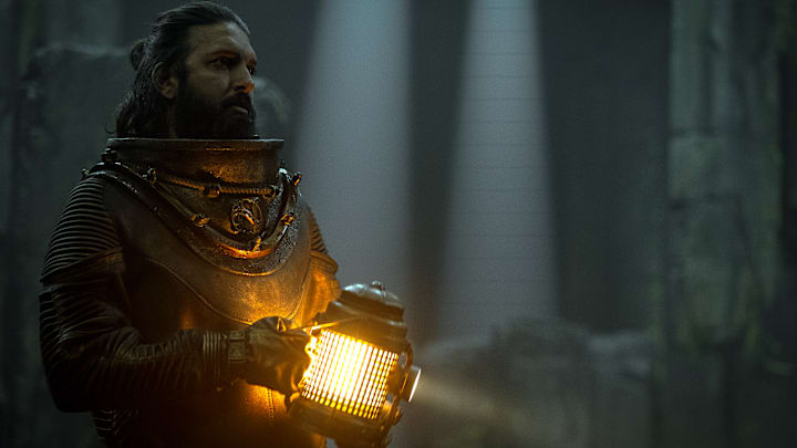 Nautilus/Series 1. Shazad Latif as Captain Nemo in Nautilus/Series 1. Cr. Vince Valitutti/Disney+ © 2022.
