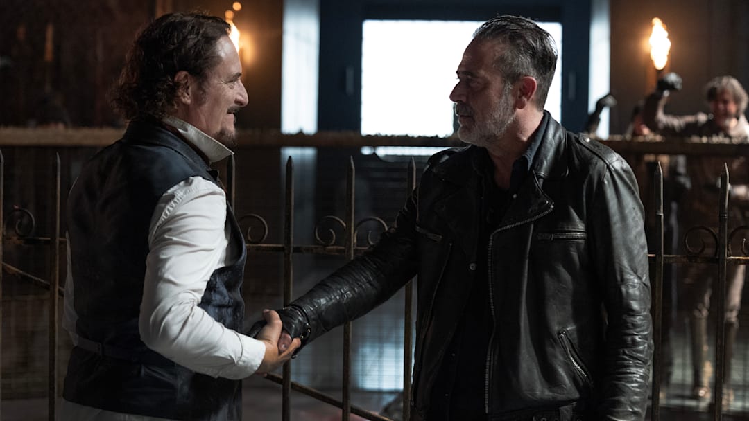 Jeffrey Dean Morgan as Negan, Kim Coates as The Bruegel - The Walking Dead: Dead City _ Season 2, Episode 4 - Photo Credit: Robert Clark/AMC