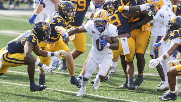 Pittsburgh Panthers running back Desmond Reid (0) during the first quarter against the West Virginia Mountaineers