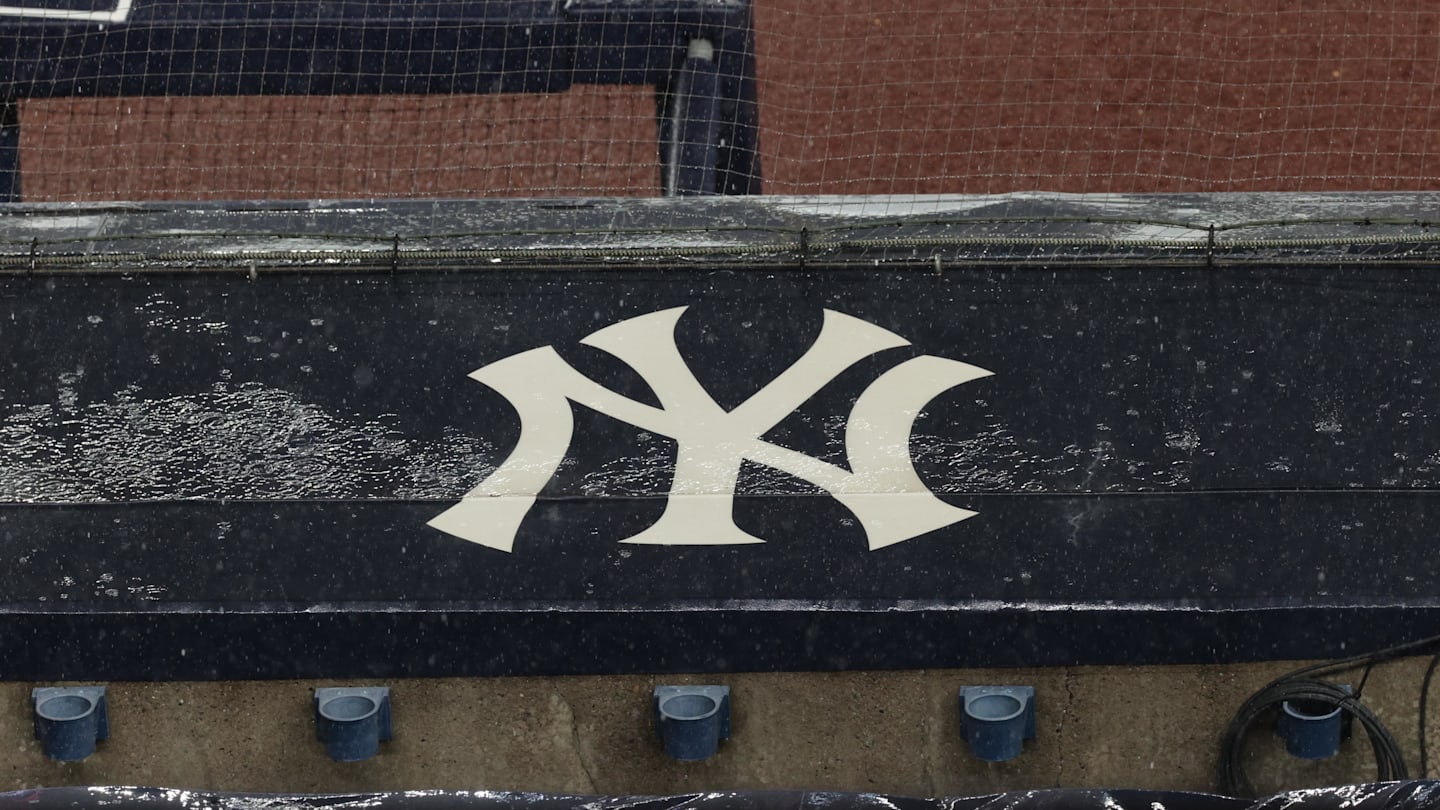 Cubs Pursue Starting Pitcher Amid Trade Deadline Bullpen Market Heating