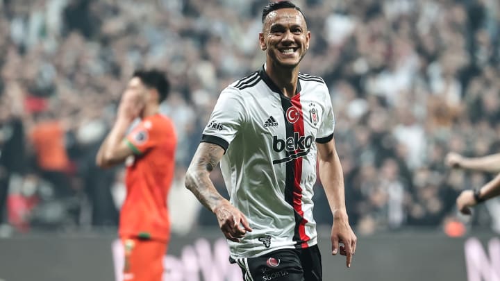 Josef de Souza'nın gol sevinci Josef de Souza'nın gol sevinci