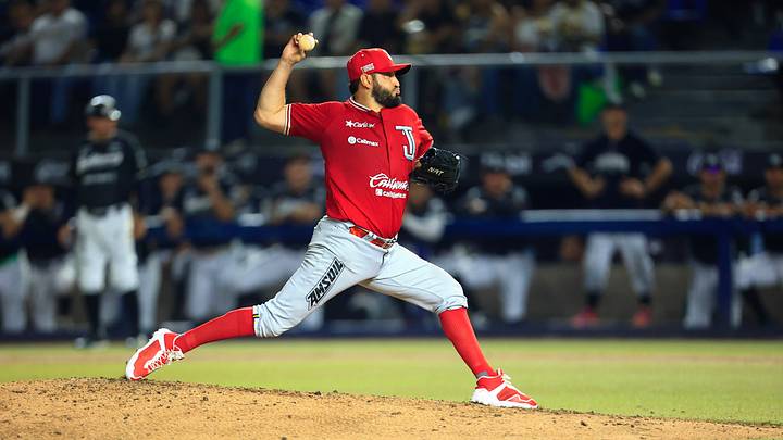 David Reyes fue el pitcher ganador de la noche tras contener a la ofensiva regiomontana a lo largo de 6.0 innings. David Reyes fue el pitcher ganador de la noche tras contener a la ofensiva regiomontana a lo largo de 6.0 innings.