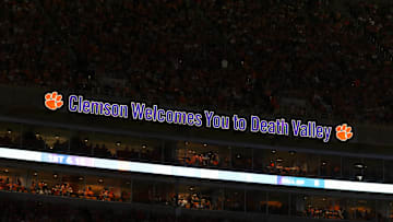 Louisville v Clemson