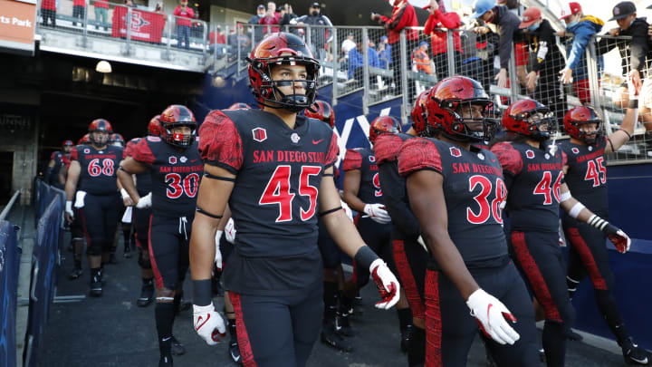 Utah State vs San Diego State prediction, odds, spread, over/under and betting trends for college football Mountain West Championship.