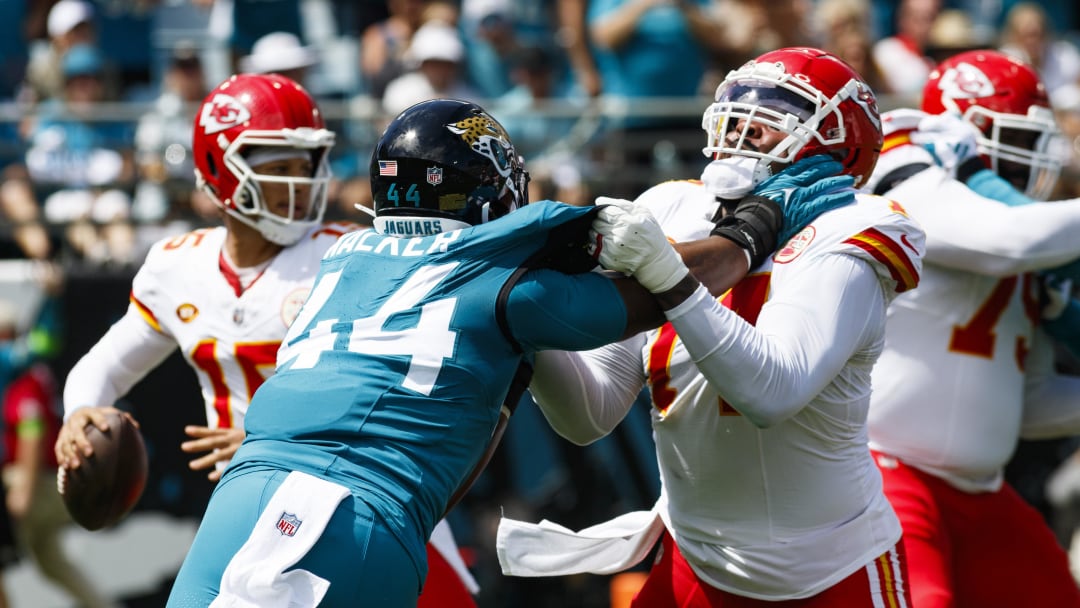 Kansas City Chiefs offensive tackle Lucas Niang