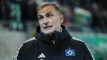 HSV-Boss Stefan Kuntz beschäftigt sich mit einigen Streichkandidaten für den Winter.