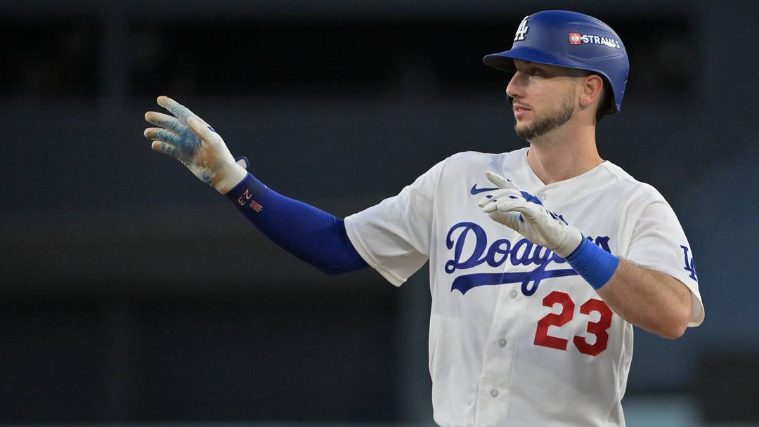 Oct 4, 2026; Los Angeles, California, USA; Los Angeles Dodgers outfielder Kyle Tucker (23) reacts after a single during the fourth inning against the Atlanta Braves in game two of the NLDS for the 2026 MLB Playoffs at Uniqlo Field at Dodger Stadium. Mandatory Credit: Jayne Kamin-Oncea-Imagn Images Oct 4, 2026; Los Angeles, California, USA; Los Angeles Dodgers outfielder Kyle Tucker (23) reacts after a single during the fourth inning against the Atlanta Braves in game two of the NLDS for the 2026 MLB Playoffs at Uniqlo Field at Dodger Stadium. Mandatory Credit: Jayne Kamin-Oncea-Imagn Images
