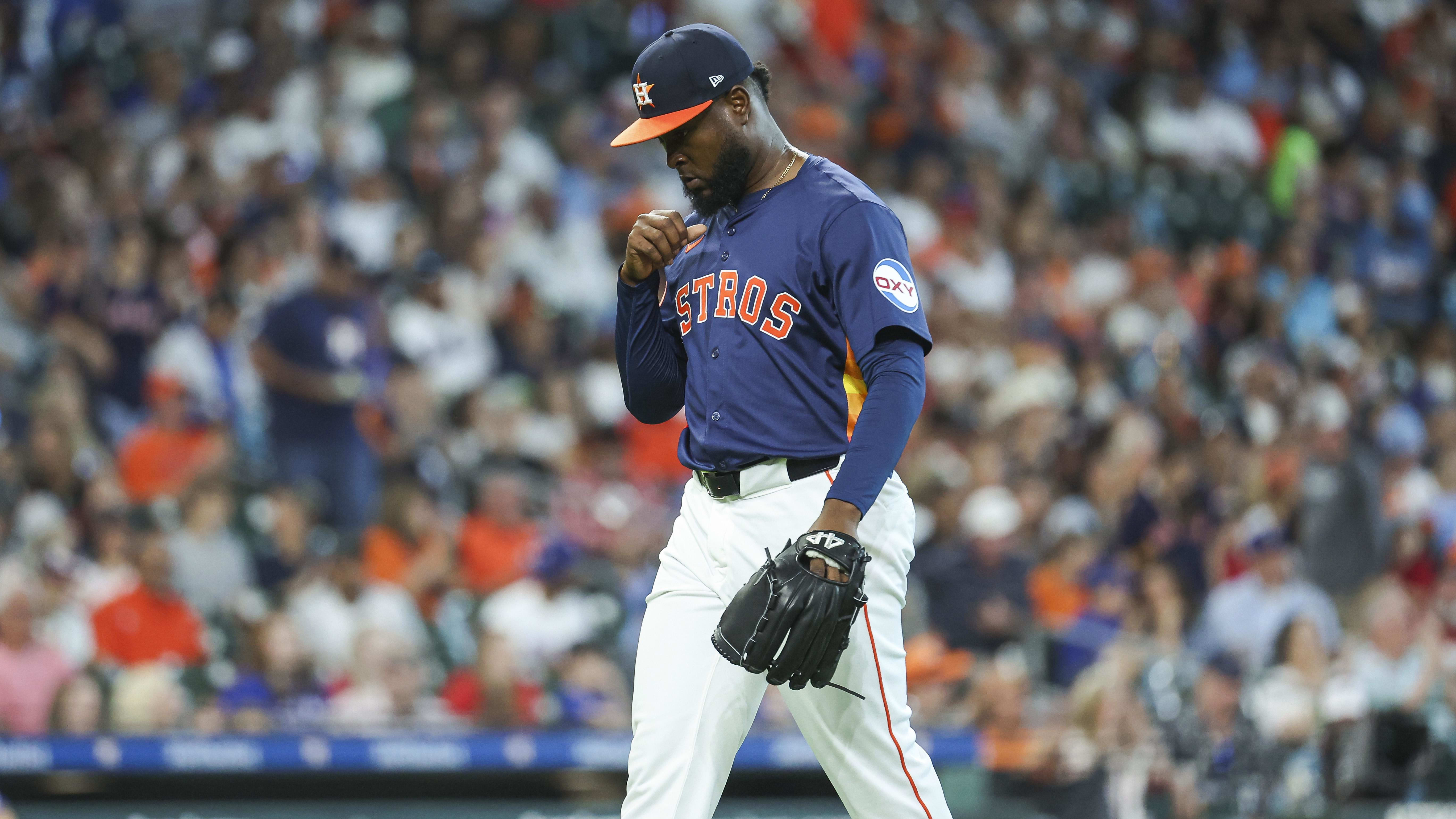 Houston Astros Get Tough Injury News on Right-Handed Pitcher