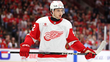 Detroit Red Wings v Chicago Blackhawks