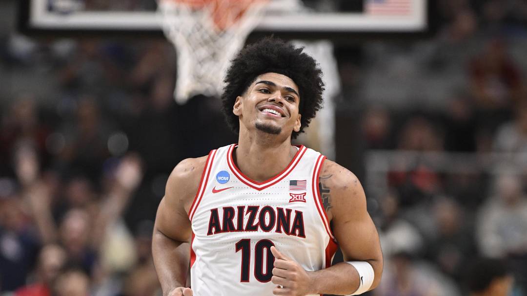 Mar 26, 2026; San Jose, CA, USA; Arizona Wildcats forward Koa Peat (10) reacts after a pay against the Arkansas Razorbacks in the second half during a Sweet Sixteen game of the West Regional of the men's 2026 NCAA Tournament at SAP Center. Mandatory Credit: Eakin Howard-Imagn Images