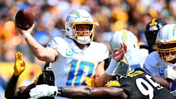 Los Angeles Chargers v Pittsburgh Steelers