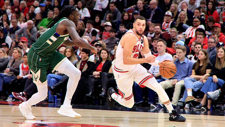 Milwaukee Bucks v Chicago Bulls