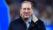 Dono do Botafogo, John Textor negocia venda do Crystal Palace