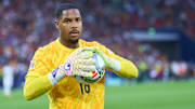 Mike Maignan bleibt wohl bei AC Milan