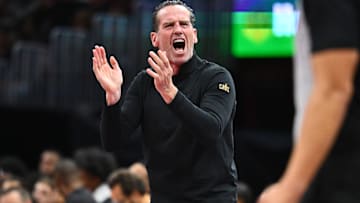 Chicago Bulls v Cleveland Cavaliers - Emirates NBA Cup
