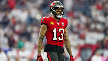 Tampa Bay Buccaneers WR Mike Evans needed one catch in Week 7 to remind everyone why he's the GOAT. 