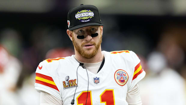 Carson Wentz could help T.J. Hockenson get back on his feet for fantasy football managers.