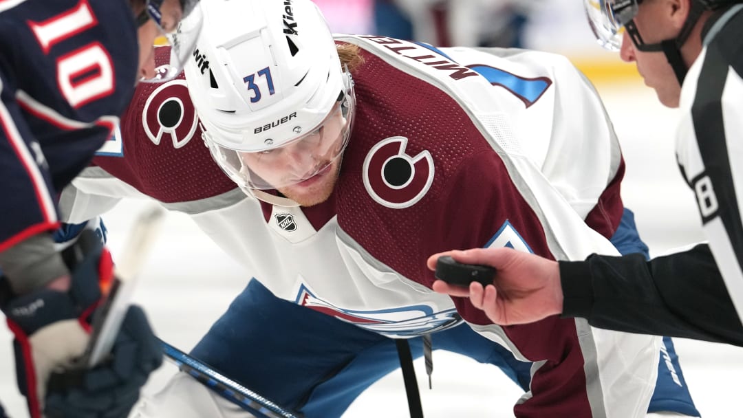 Colorado Avalanche v Columbus Blue Jackets