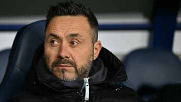 La délégation marseillaise connaît bien des peines pour rallier Angers. La délégation marseillaise connaît bien des peines pour rallier Angers.