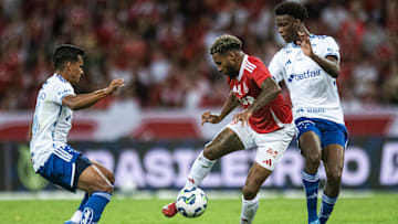Cruzeiro x Internacional se enfrentam no Brasileirão 2025