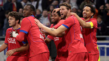 Olympique Lyonnais v Paris Saint-Germain - Ligue 1 McDonald's