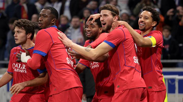 Olympique Lyonnais v Paris Saint-Germain - Ligue 1 McDonald's