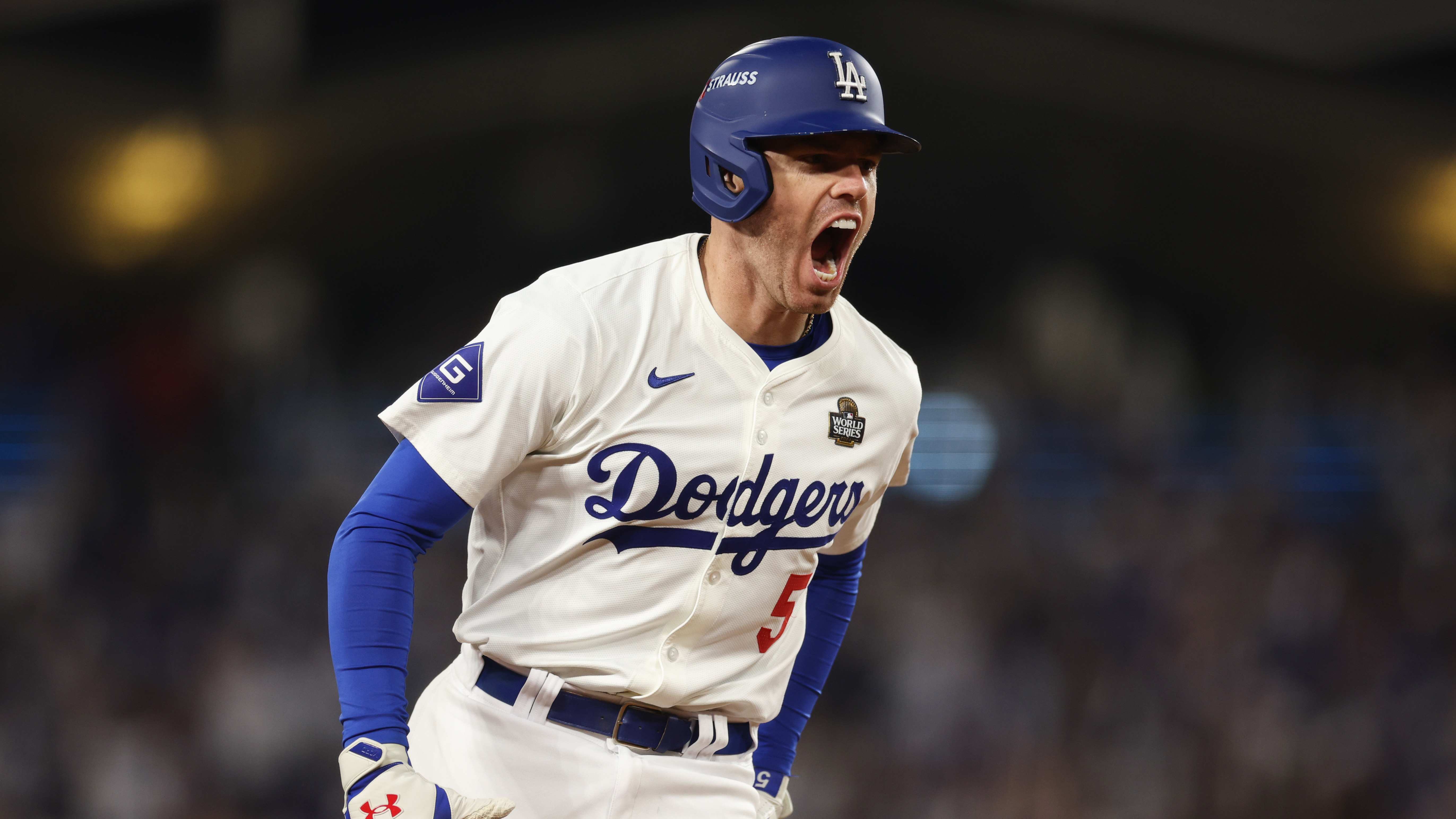 聽聽道奇隊廣播電台講述弗雷迪·弗里曼 (Freddie Freeman) 英雄般的世界大賽第一場比賽