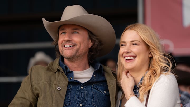 Virgin River S7. (L to R) Martin Henderson as Jack Sheridan and Alexandra Breckenridge as Melinda Monroe in Episode #708 of Virgin River S7