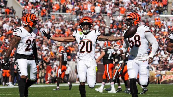 Bengals DJ Turner II (20) celebrates with his team after catching an interception during their game against the Cleveland Browns at Huntington Bank Field on Sunday September 7, 2025. The Bengals won the game with a final score of 17-16.