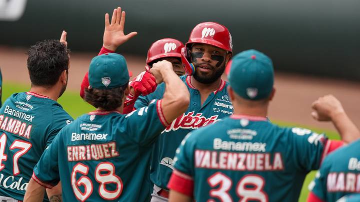 John Singleton lideró a la ofensiva Gerardo Reyes ante los Pericos de Puebla John Singleton lideró a la ofensiva Gerardo Reyes ante los Pericos de Puebla