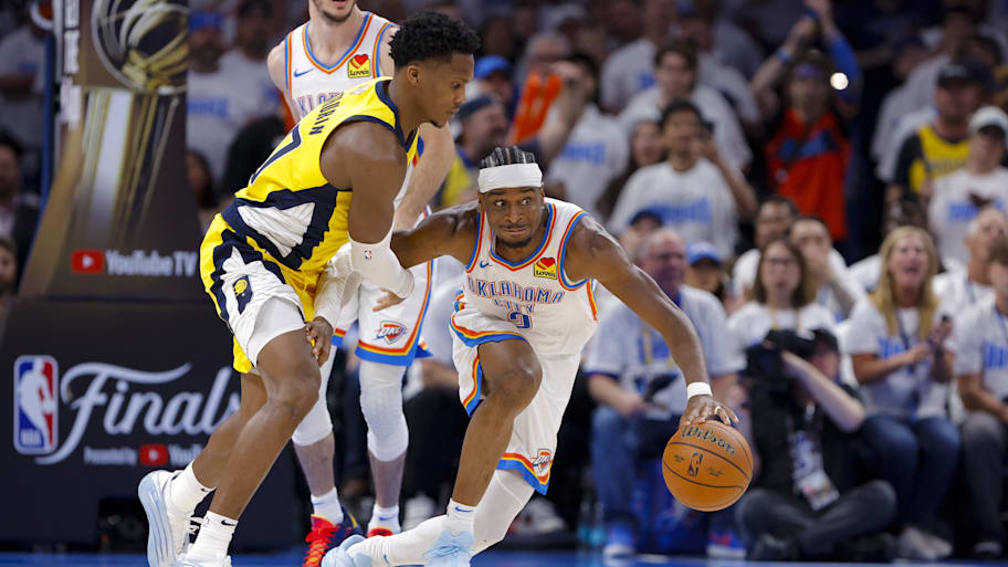 Shai Gilgeous-Alexander had a solid statistical Game 1 of the NBA Finals, but faded down the stretch. | Alonzo Adams-Imagn Images