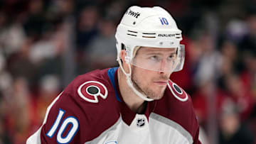 Colorado Avalanche v Chicago Blackhawks
