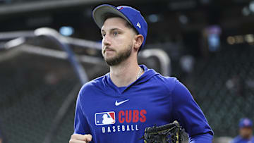 Jun 28, 2025; Houston, Texas, USA; Chicago Cubs right fielder Kyle Tucker (30) jogs onto the field before the game against the Houston Astros at Daikin Park. 