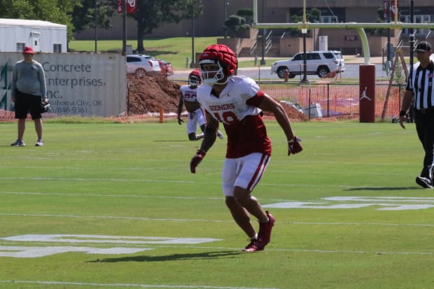 Oklahoma defensive back Jacobe Johnson