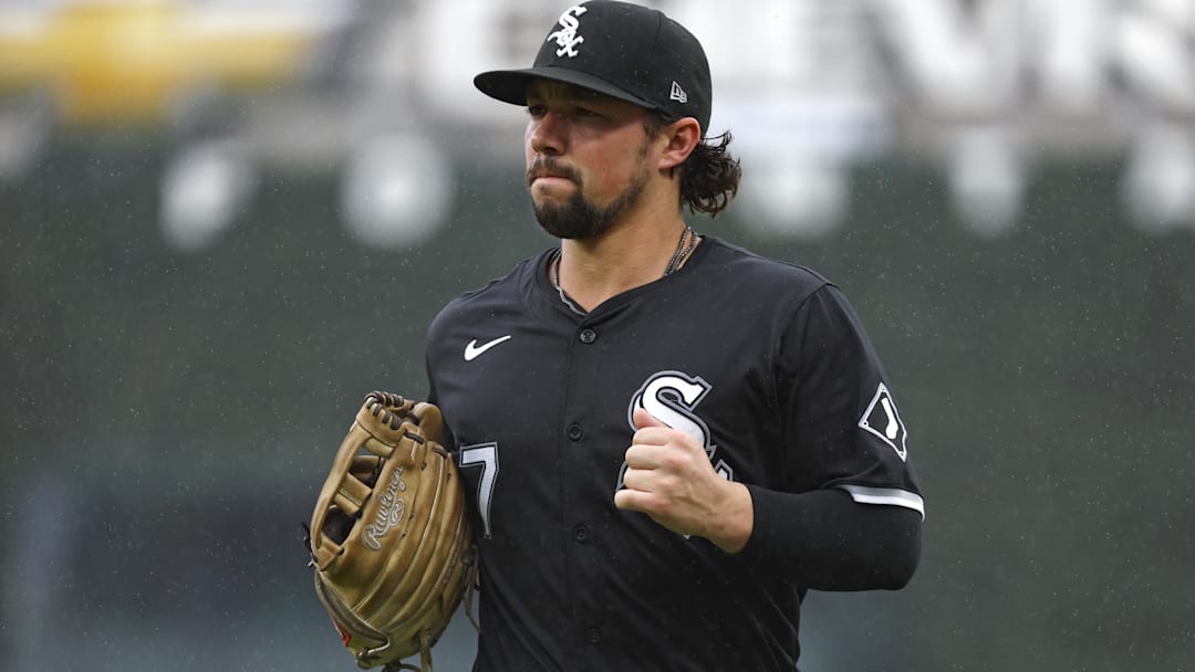 Sep 28, 2024; Detroit, Michigan, USA; Chicago White Sox outfielder Dominic Fletcher (7) returns to the dugout after the second inning against the Detroit Tigers at Comerica Park. Mandatory Credit: Brian Bradshaw Sevald-Imagn Images