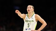 Paige Bueckers reacts during the first half against the Phoenix Mercury. 