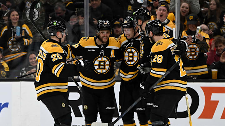 Carolina Hurricanes v Boston Bruins